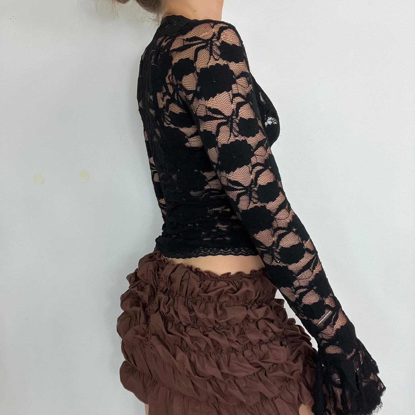 00s vintage lace wrap flare sleeve top - Size S