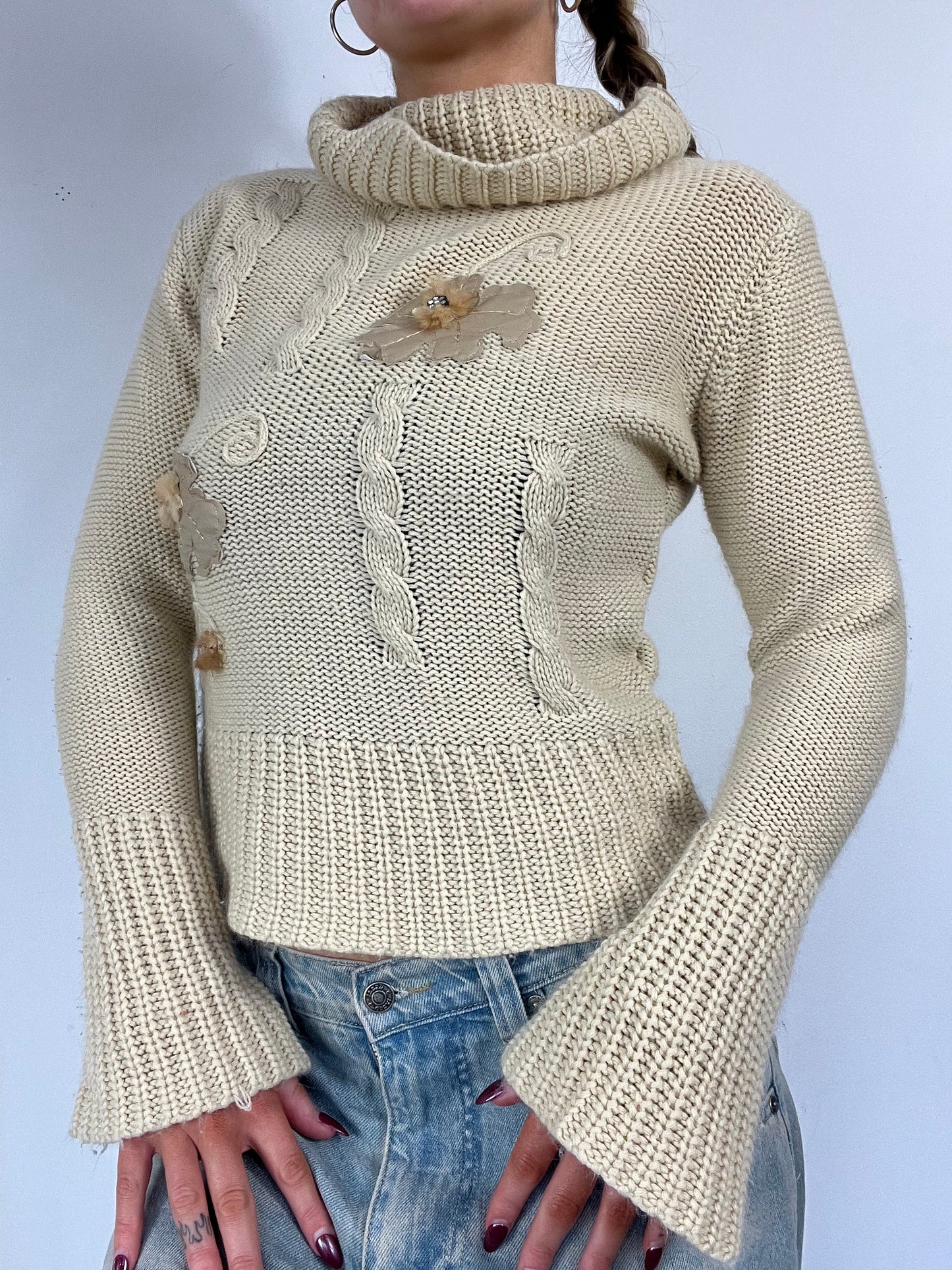 Chunky flared sleeve knit jumper - Size S