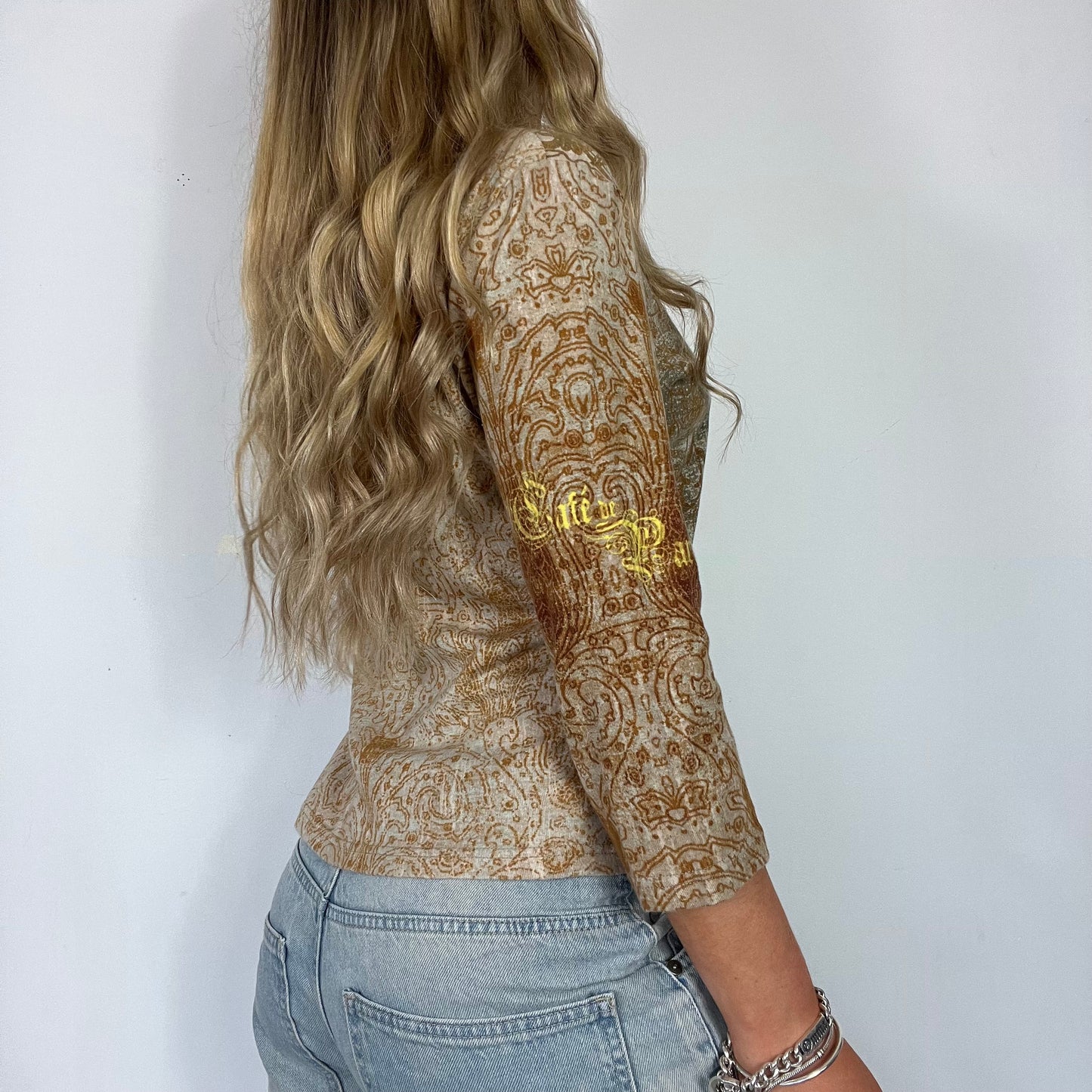 00s graphic print long sleeve top - Size M/L