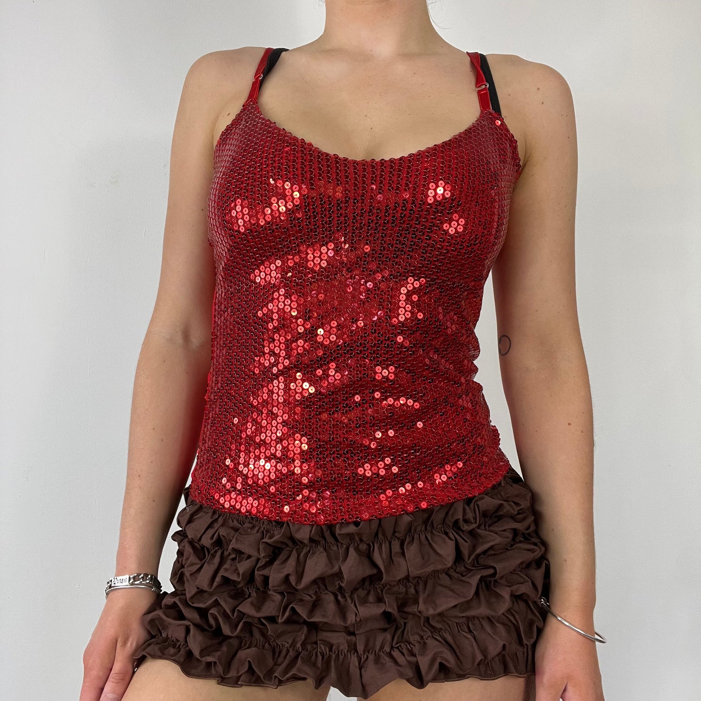 00s red sequin cami top - Size S
