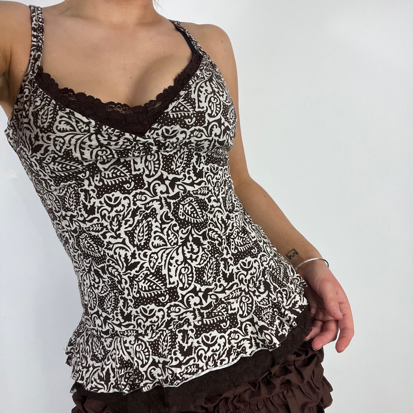 00s brown cami top - Size s