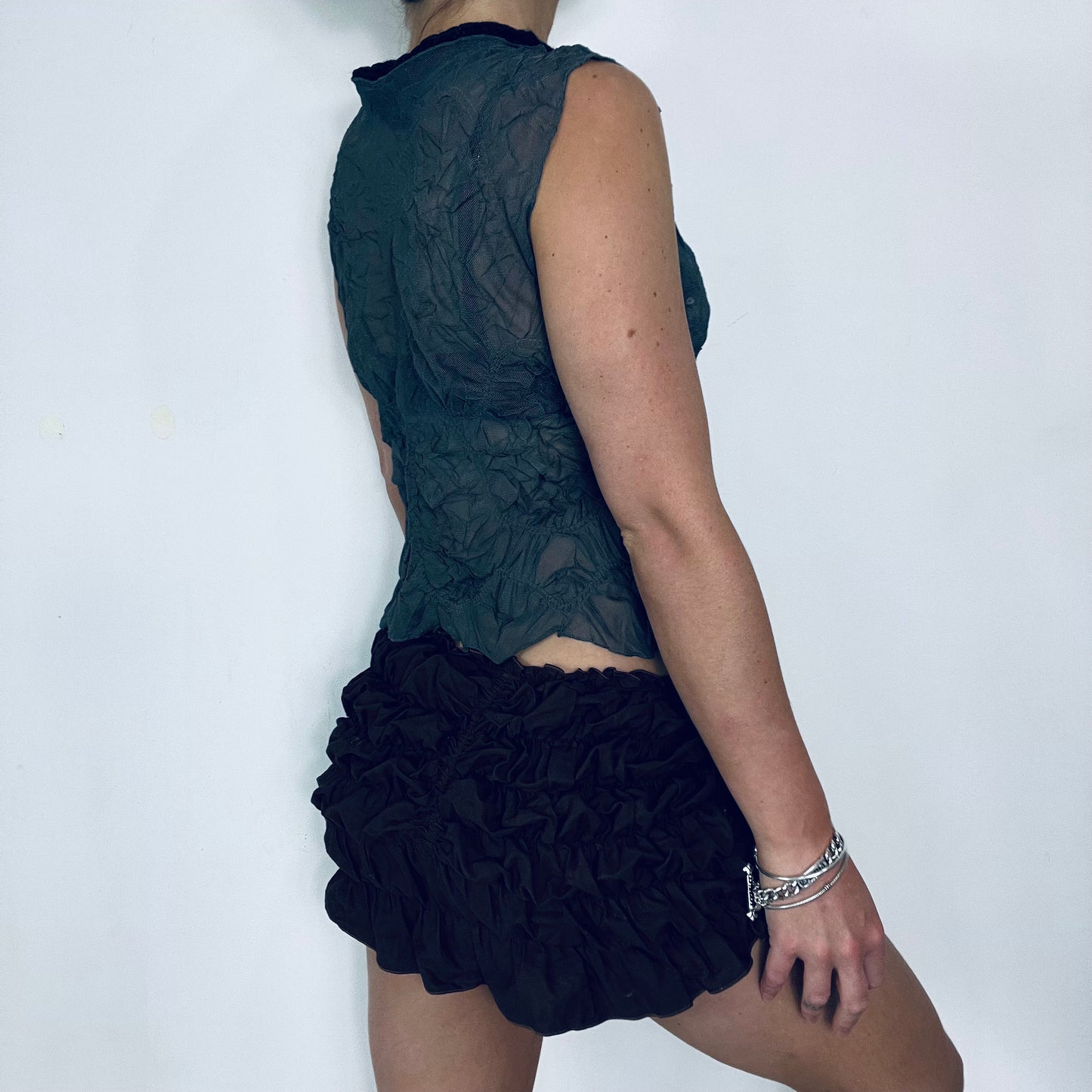 00s vintage grey mesh and knit mix vest