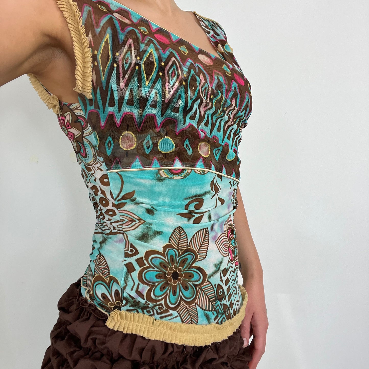 00s asymmetric mesh graphic print top - Size S
