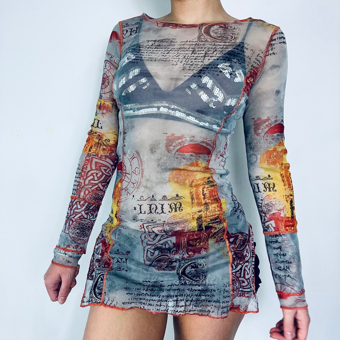 00s vintage graphic mesh long sleeve top - Size S