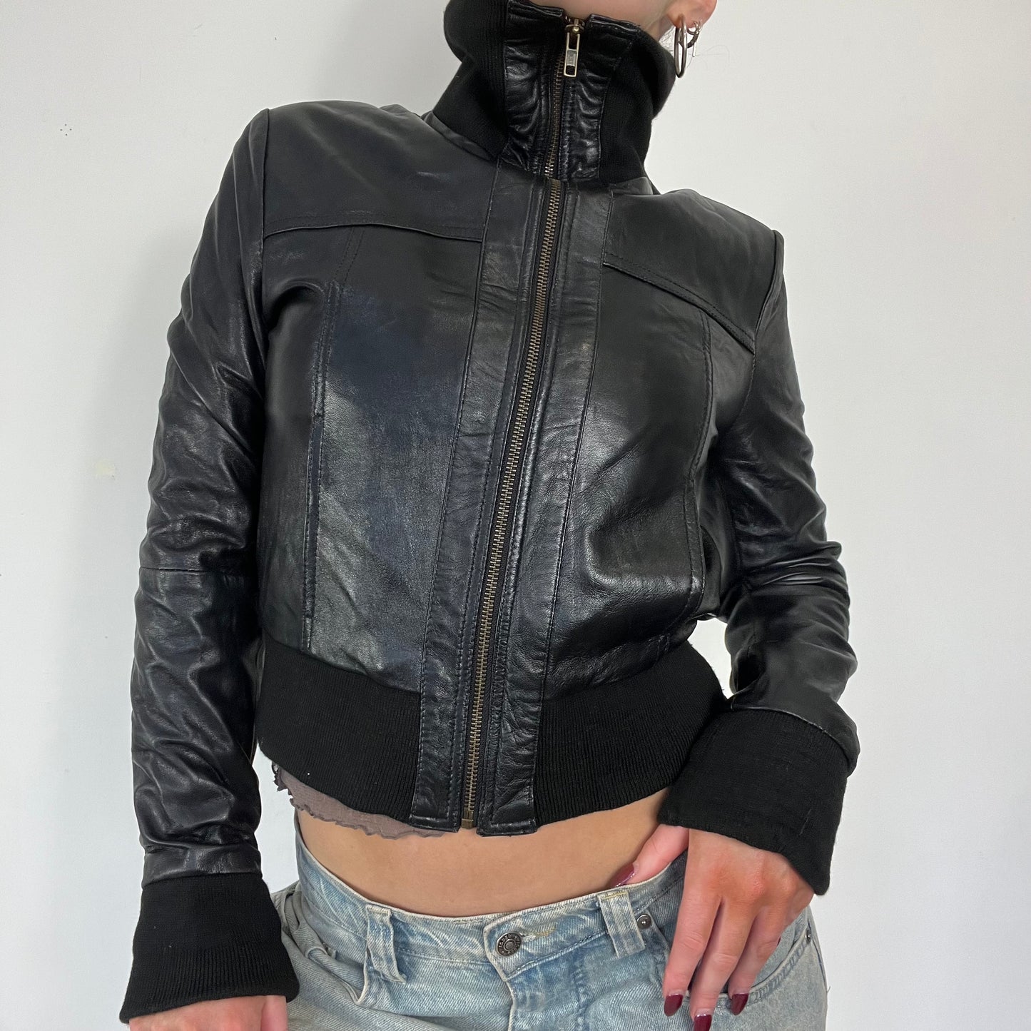 90s black leather bomber jacket - Size S