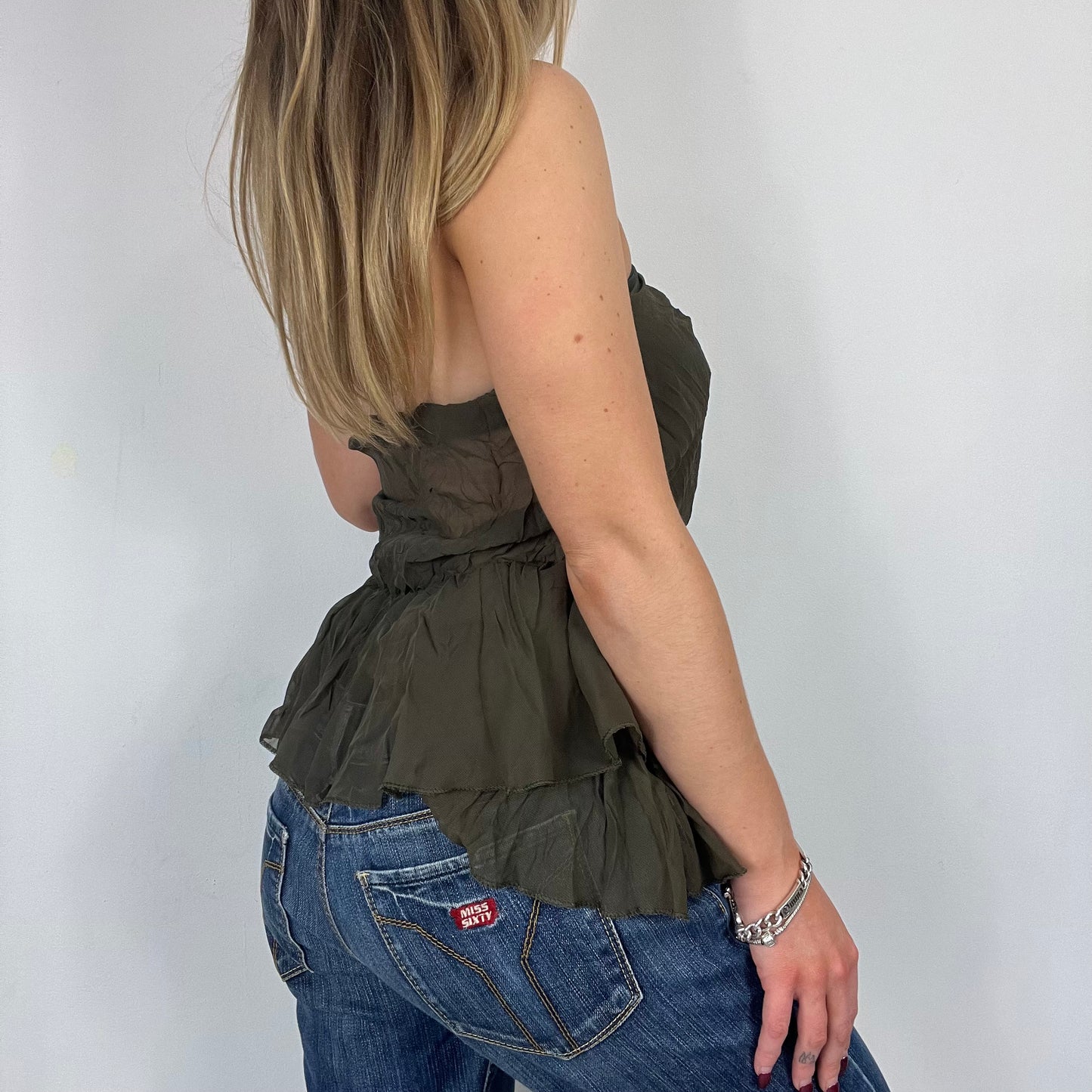90s green ruffle halter neck top - size S/M
