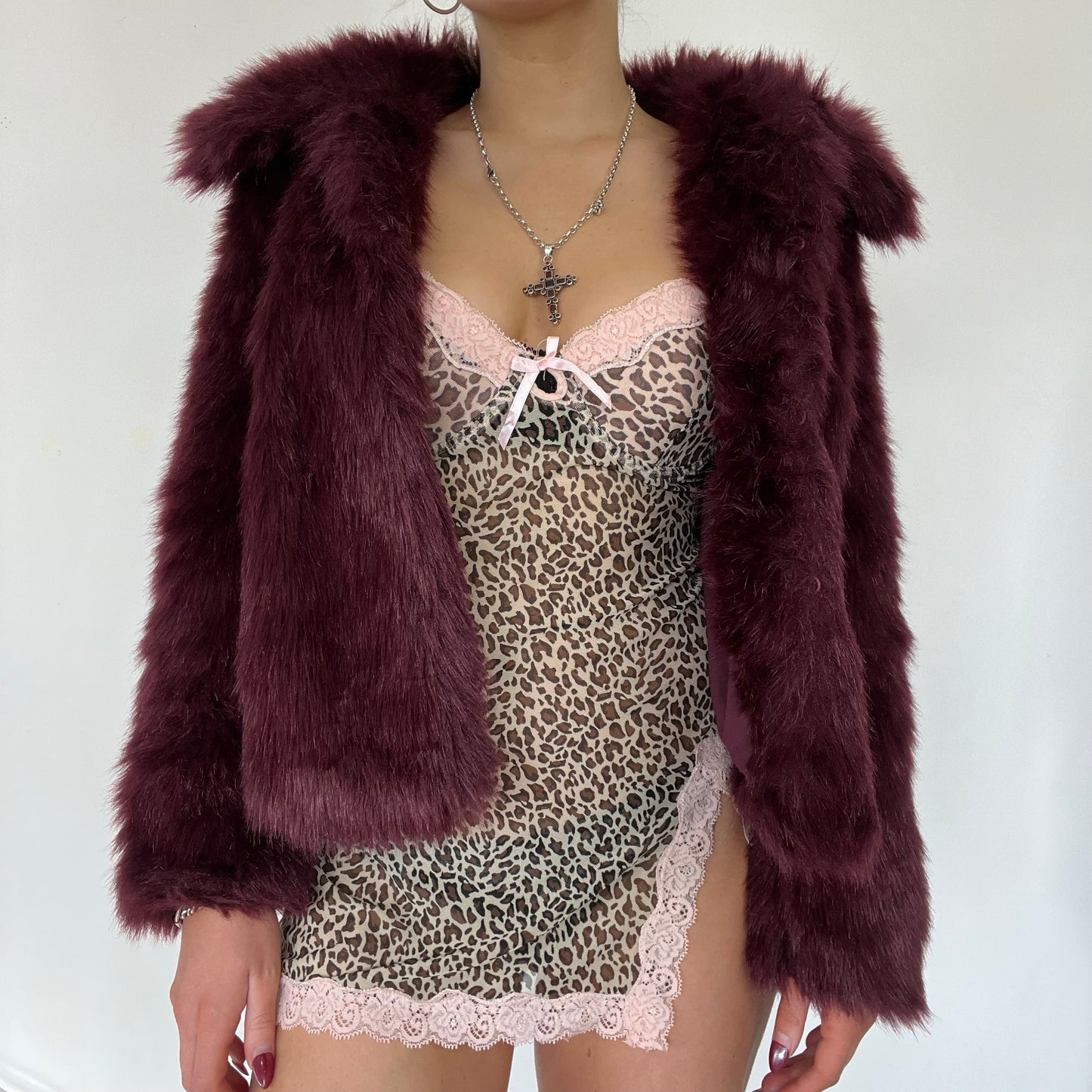 00s burgundy fur coat - Size S/M