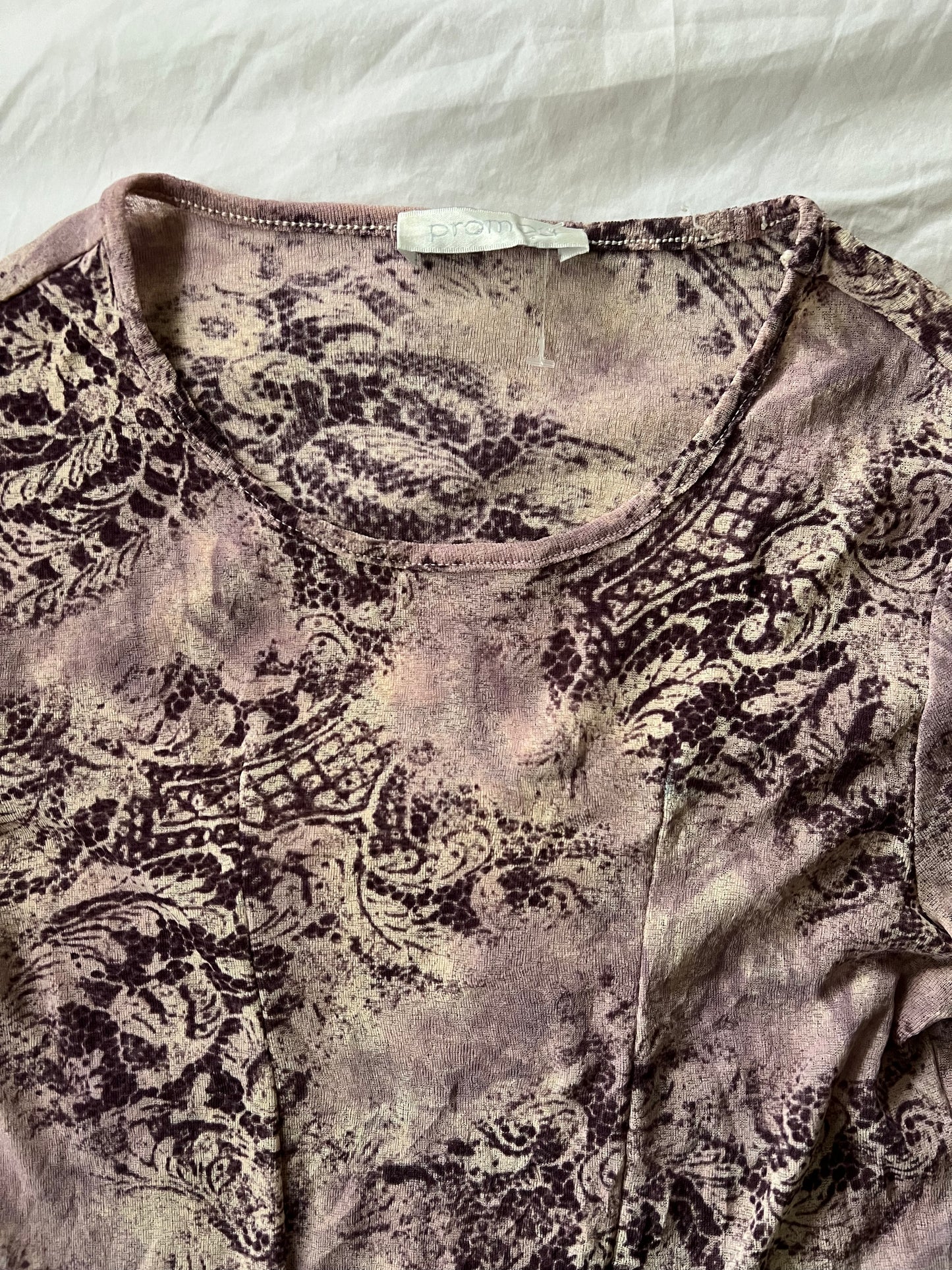 00s vintage pink mesh long sleeve - Size S/m