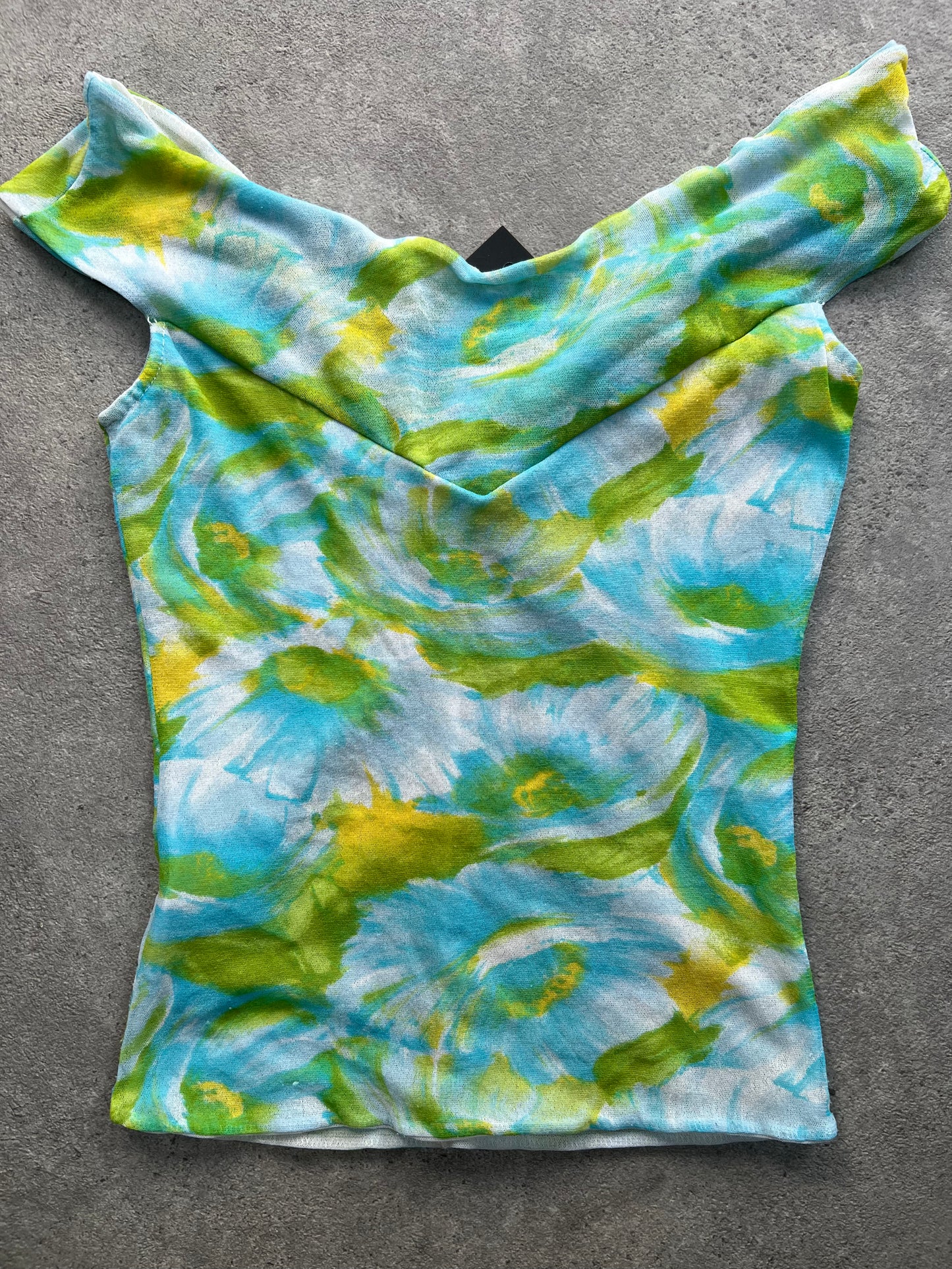 90s graphic print mesh tie top - Size S