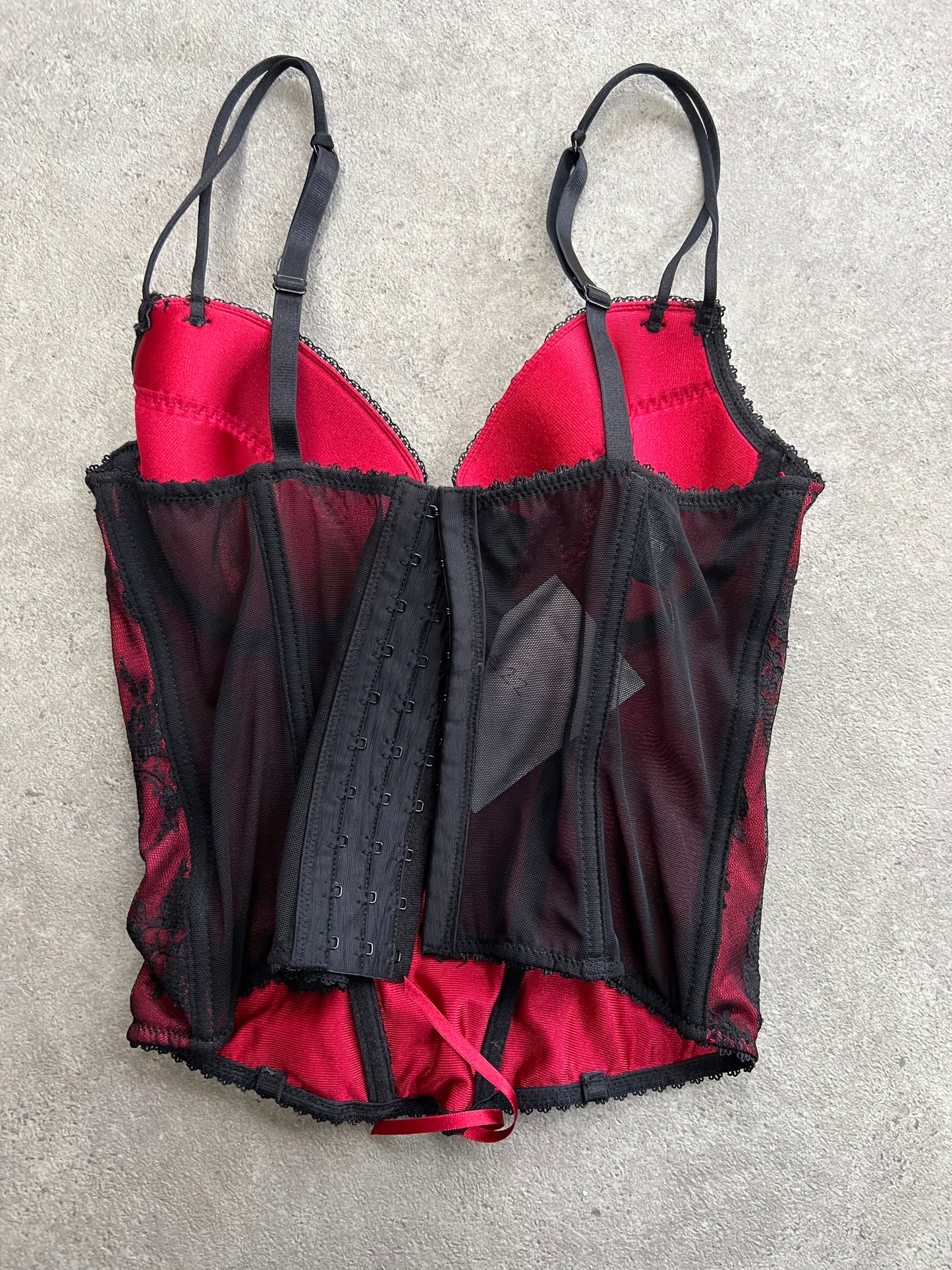 00s red black corset - Size S