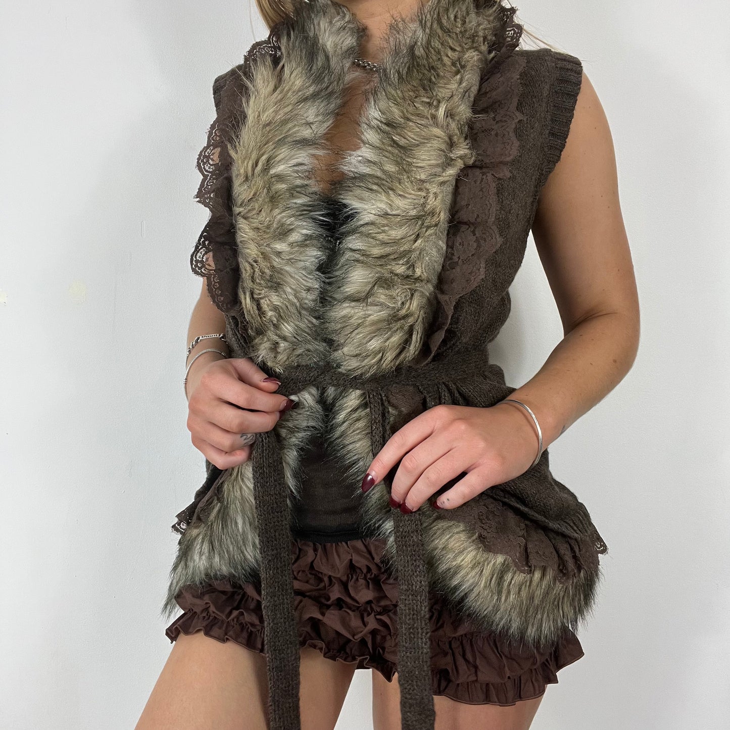 90s fur lace trim tie gilet - Size S/M