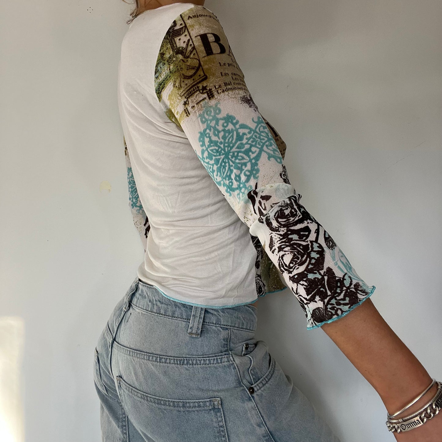 Y2K graphic print long sleeve top - Size S/M