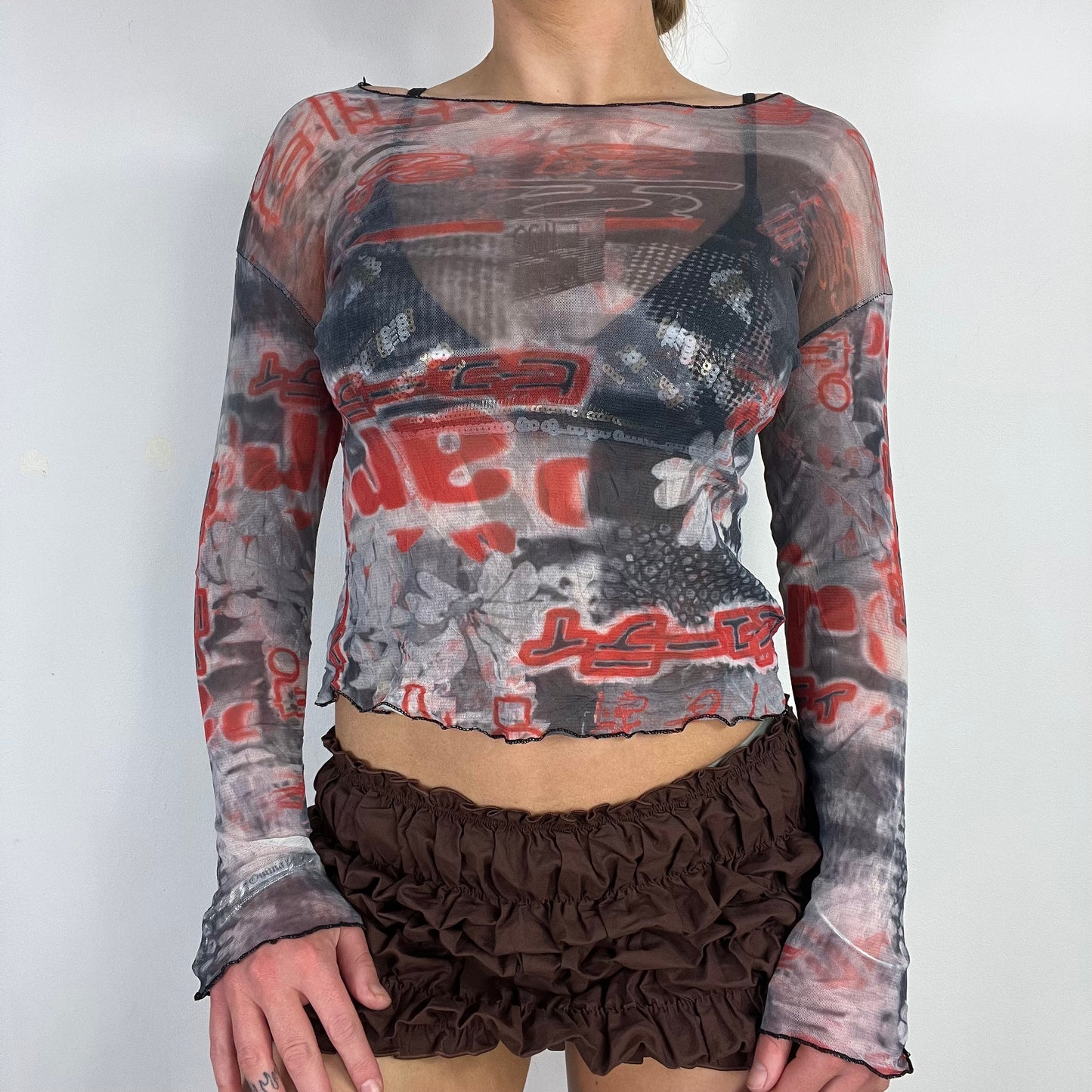 00s grey graphic mesh long sleeve top - Size S