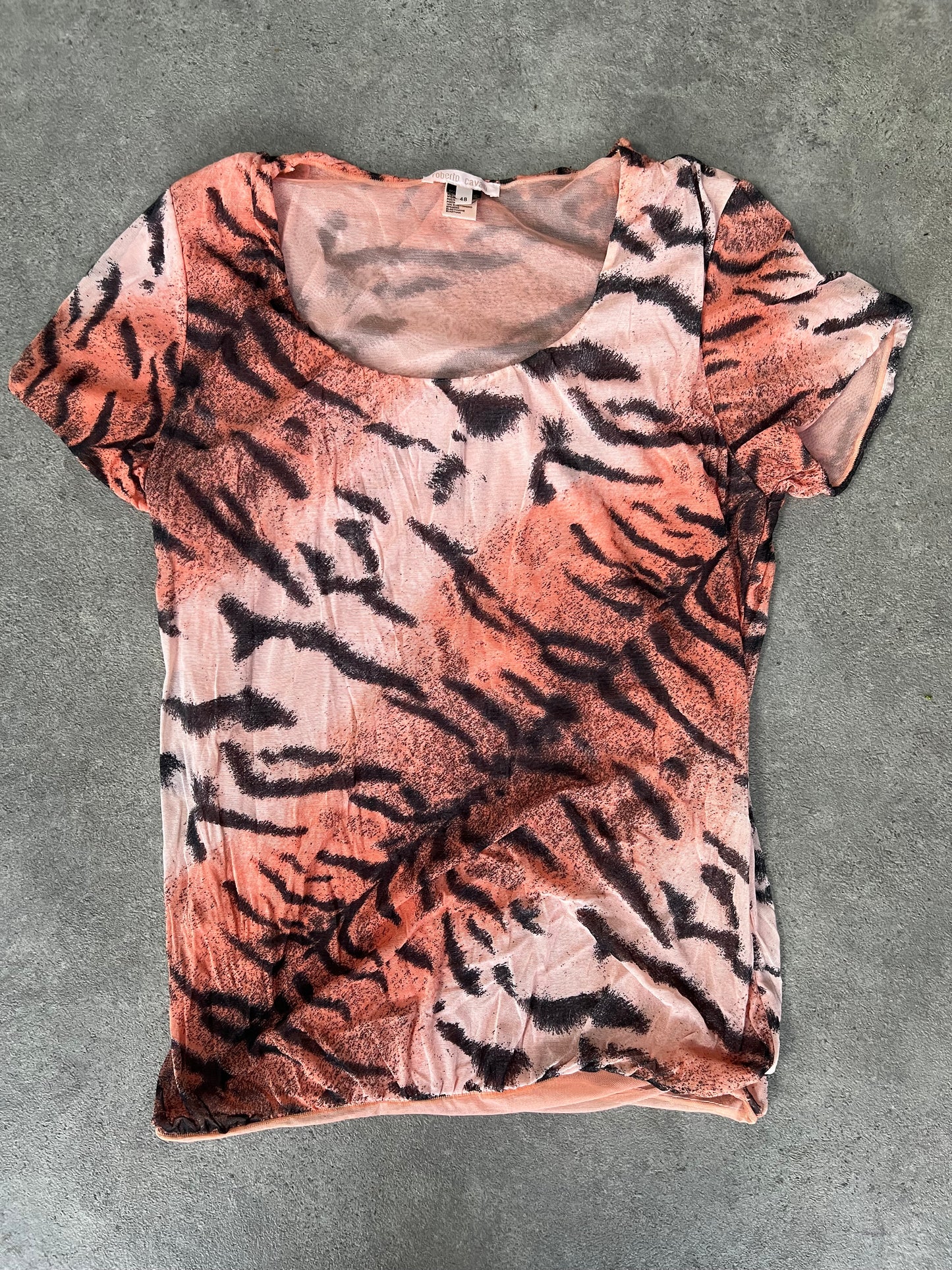 Roberto Cavalli t shirt - Size M/L