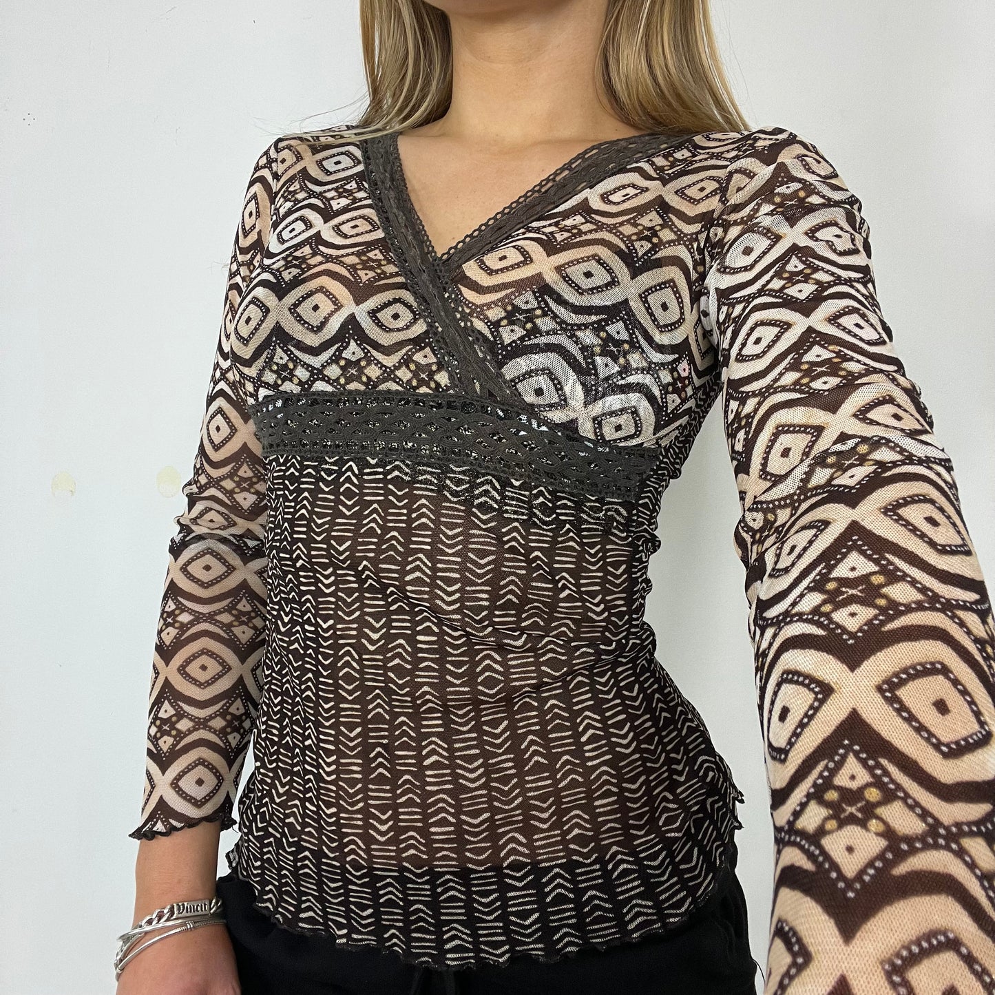 00s vintage graphic mesh