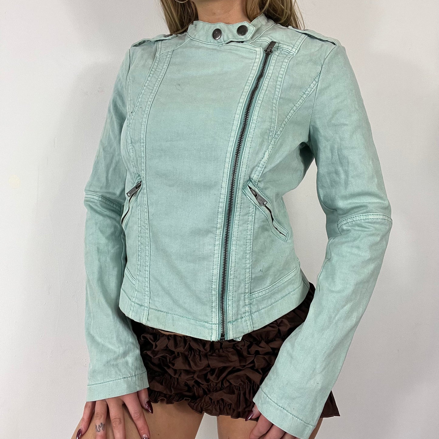 90s Espirit light blue asymmetrical zip cargo jacket - Size M