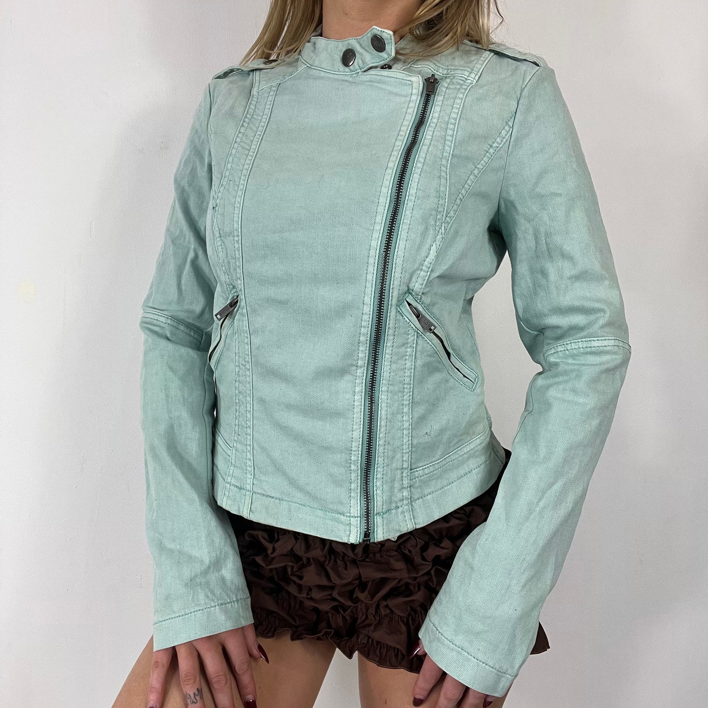 90s Espirit light blue asymmetrical zip cargo jacket - Size M