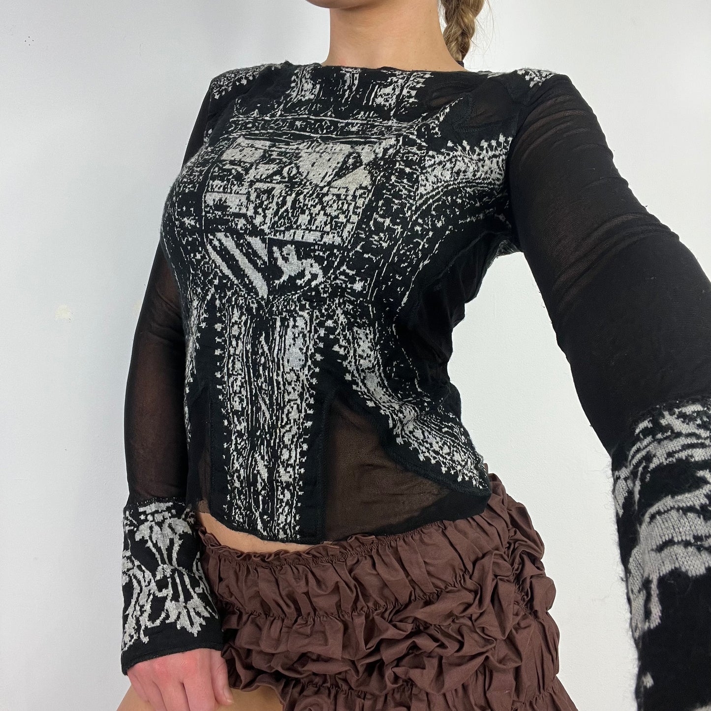 00s black knit mesh graphic long sleeve top - Size S