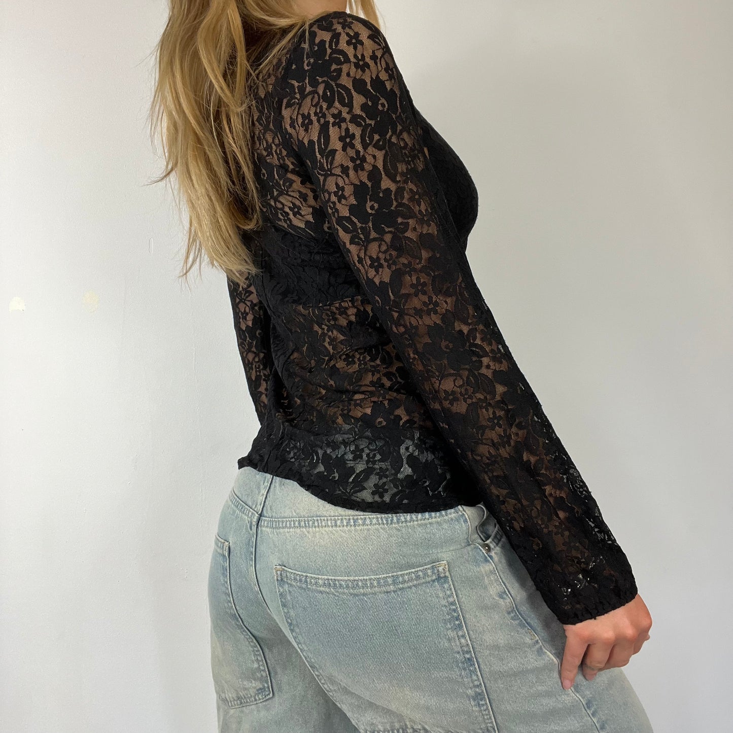 90s lace long sleeve top - Size S/M