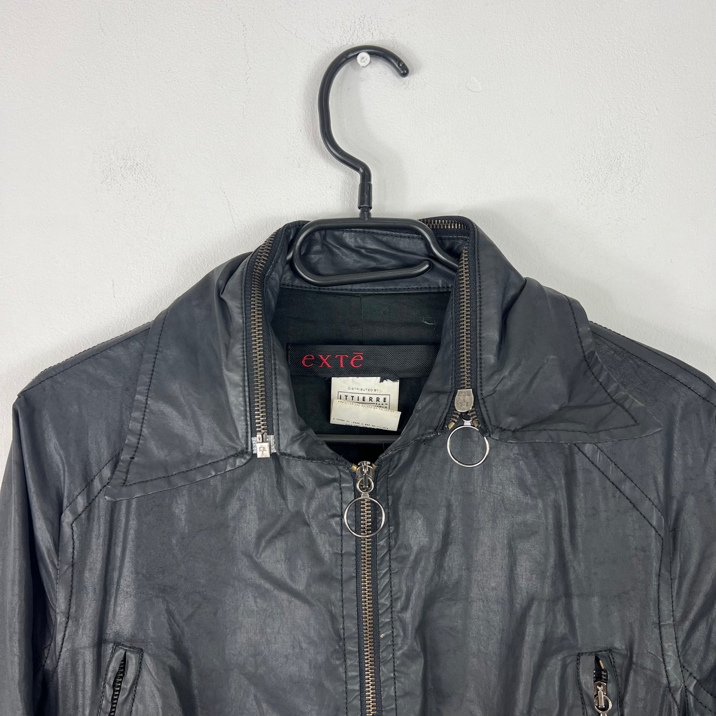 Exte waterproof style buckle jacket