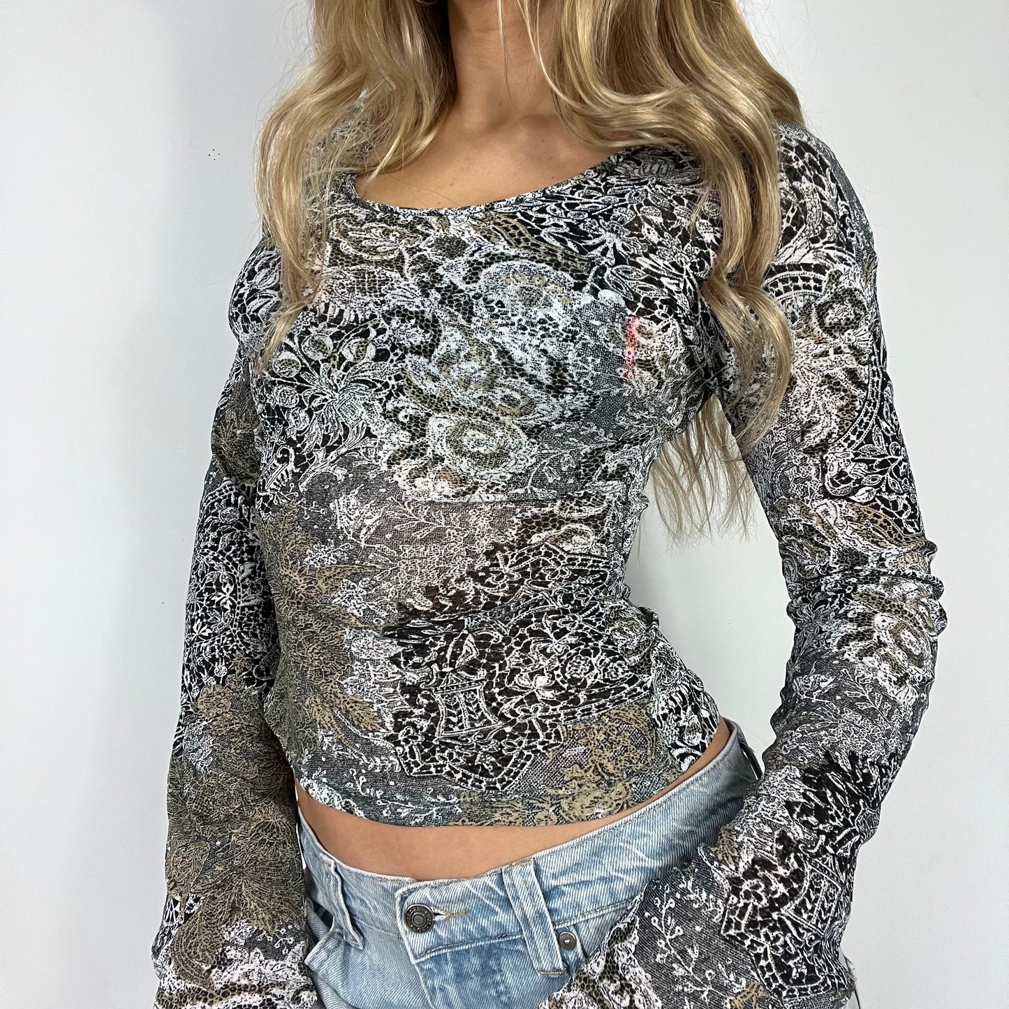 00s vintage Etam graphic print flare long sleeve top - Size S