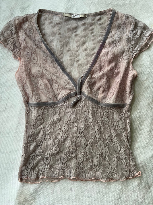 00s lace cami top - Size S