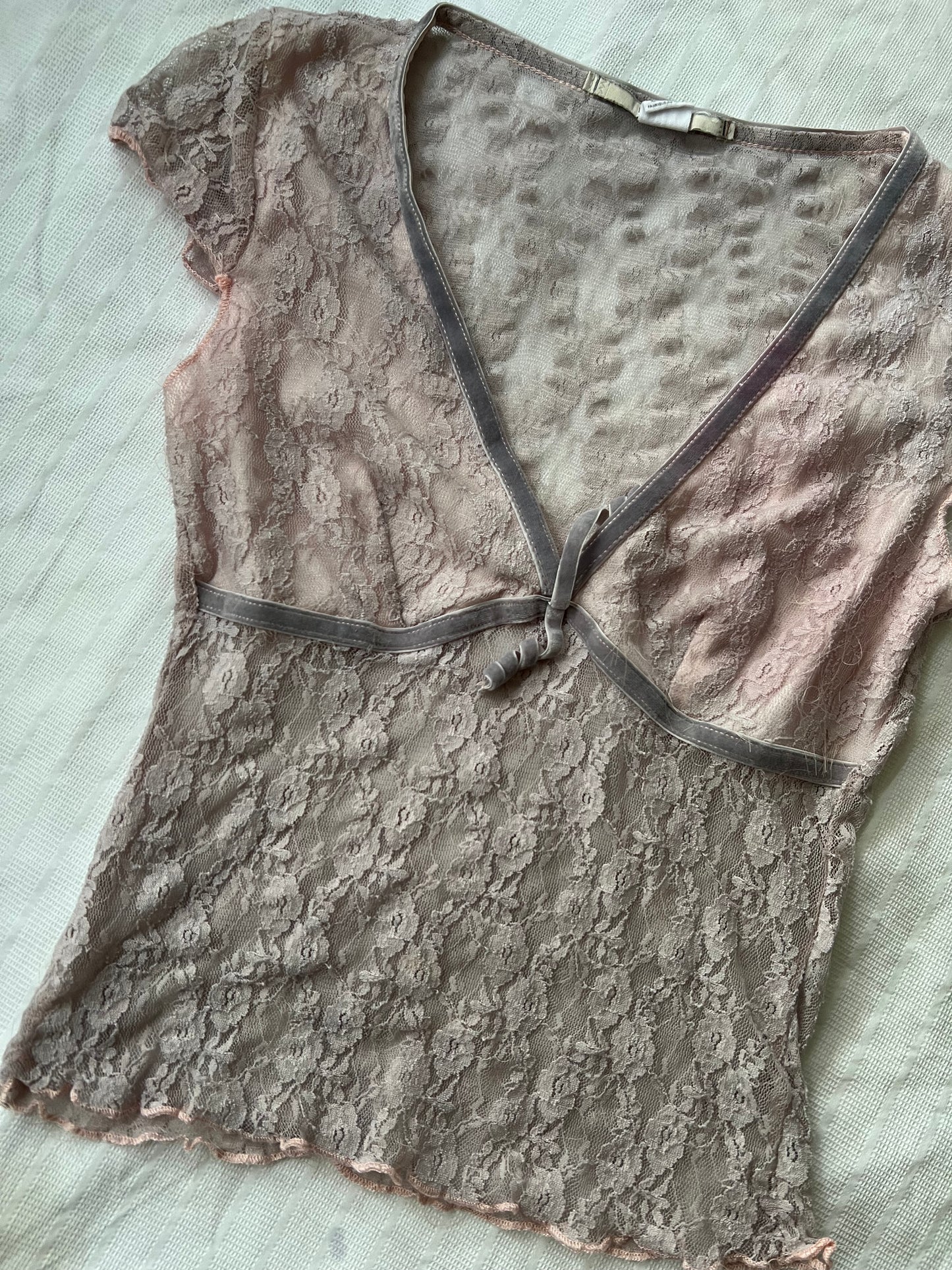 00s lace cami top - Size S