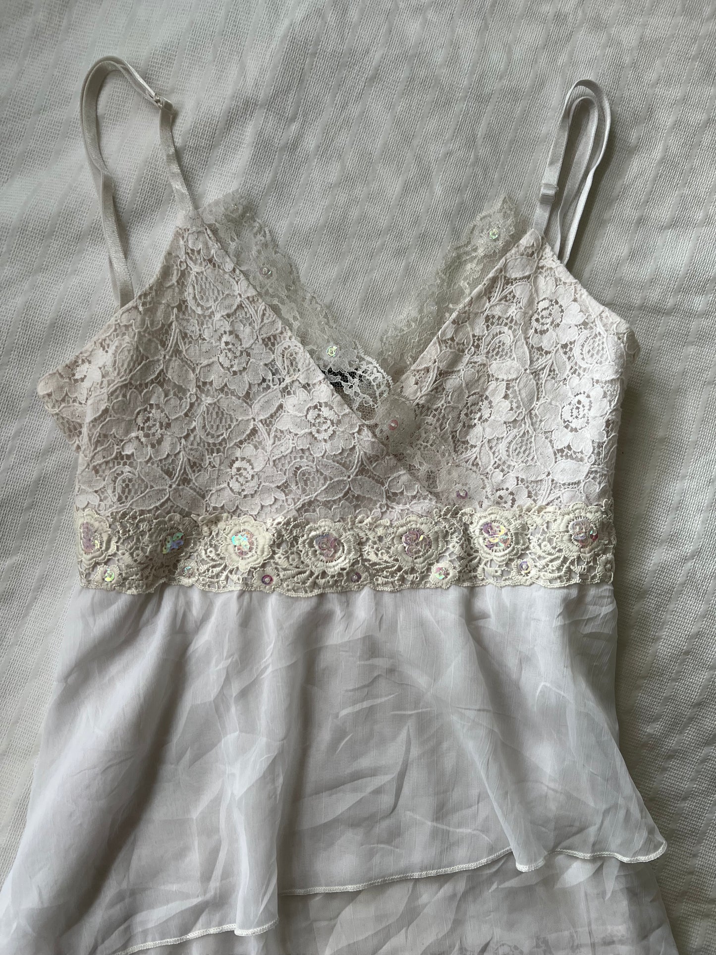 90s white lace flowy cami top - Size S/M