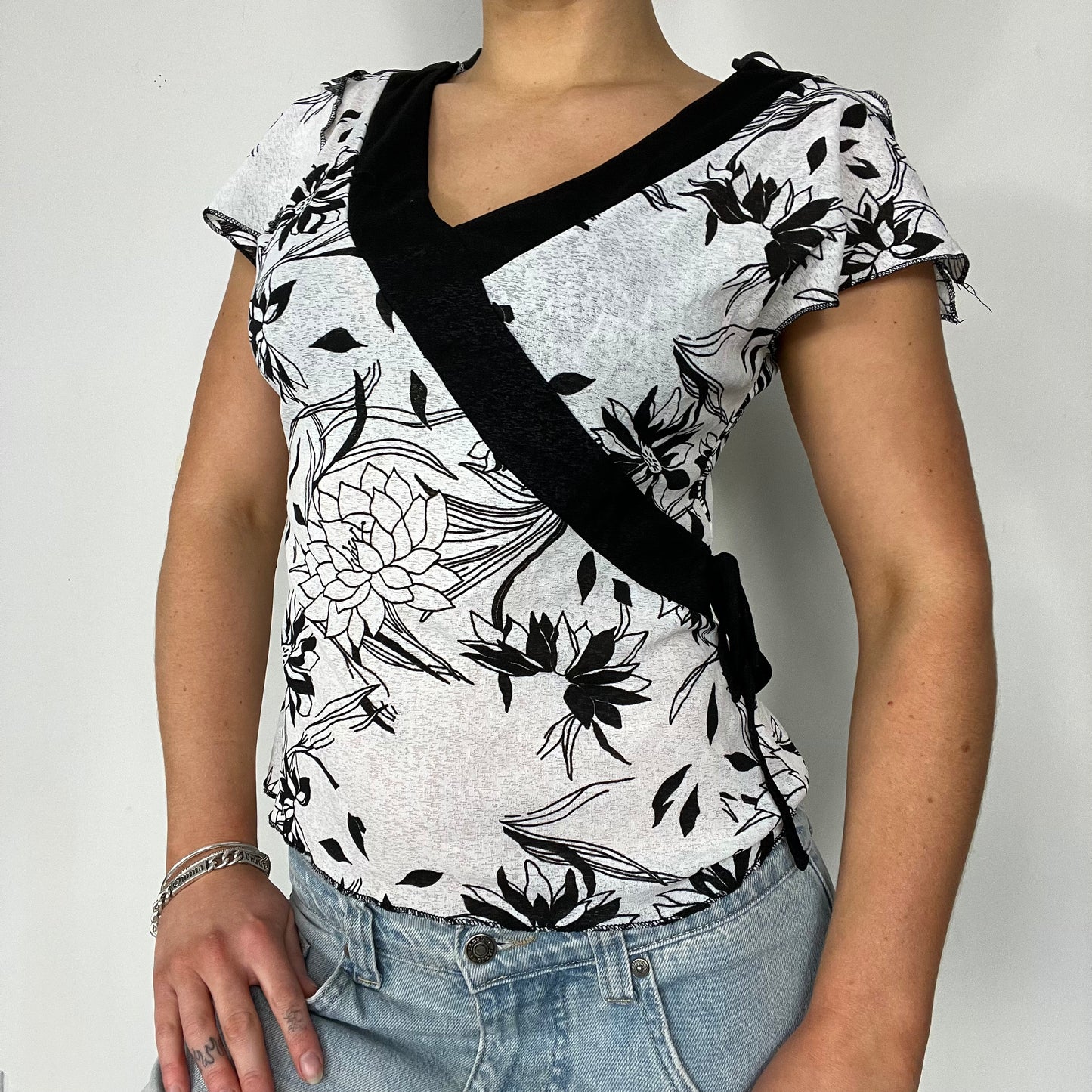 00s vintage select wrap top - Size M