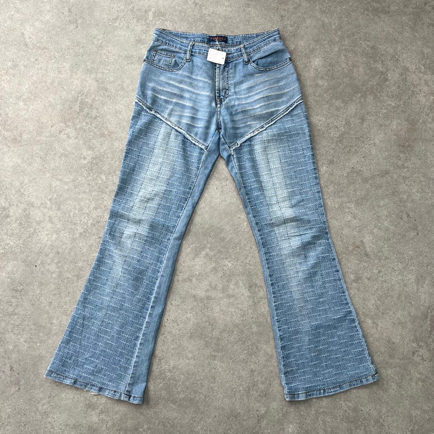 Frayed denim straight leg flared jeans