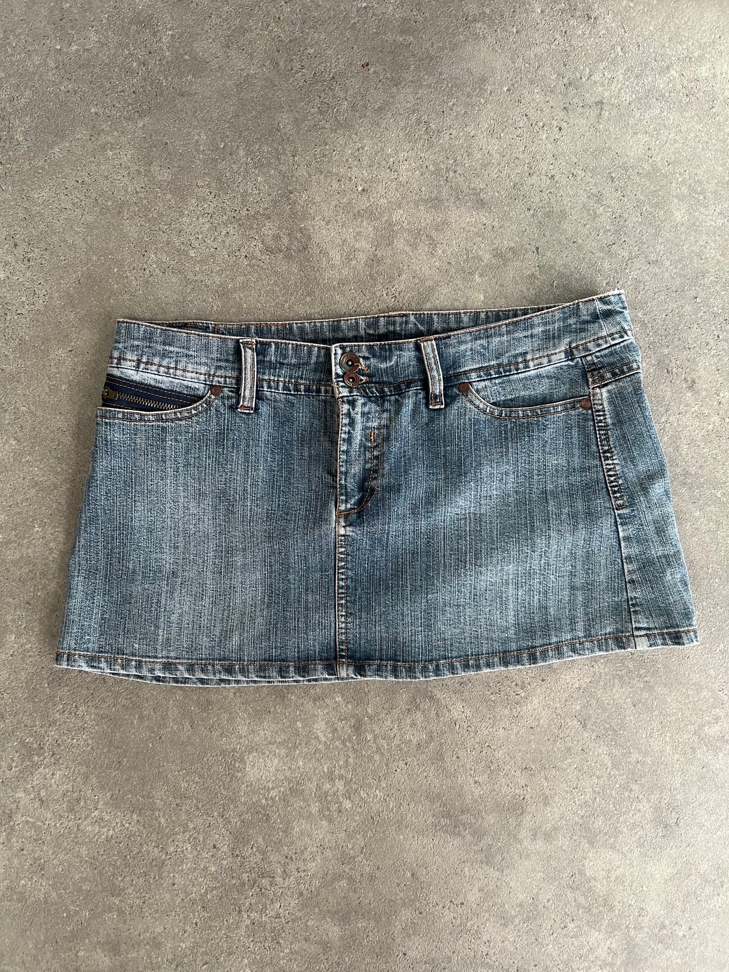 Vintage 90s denim mini skirt