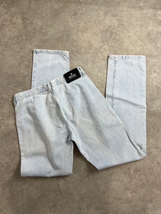 VERSACE straight leg light denim wash jeans (w30)