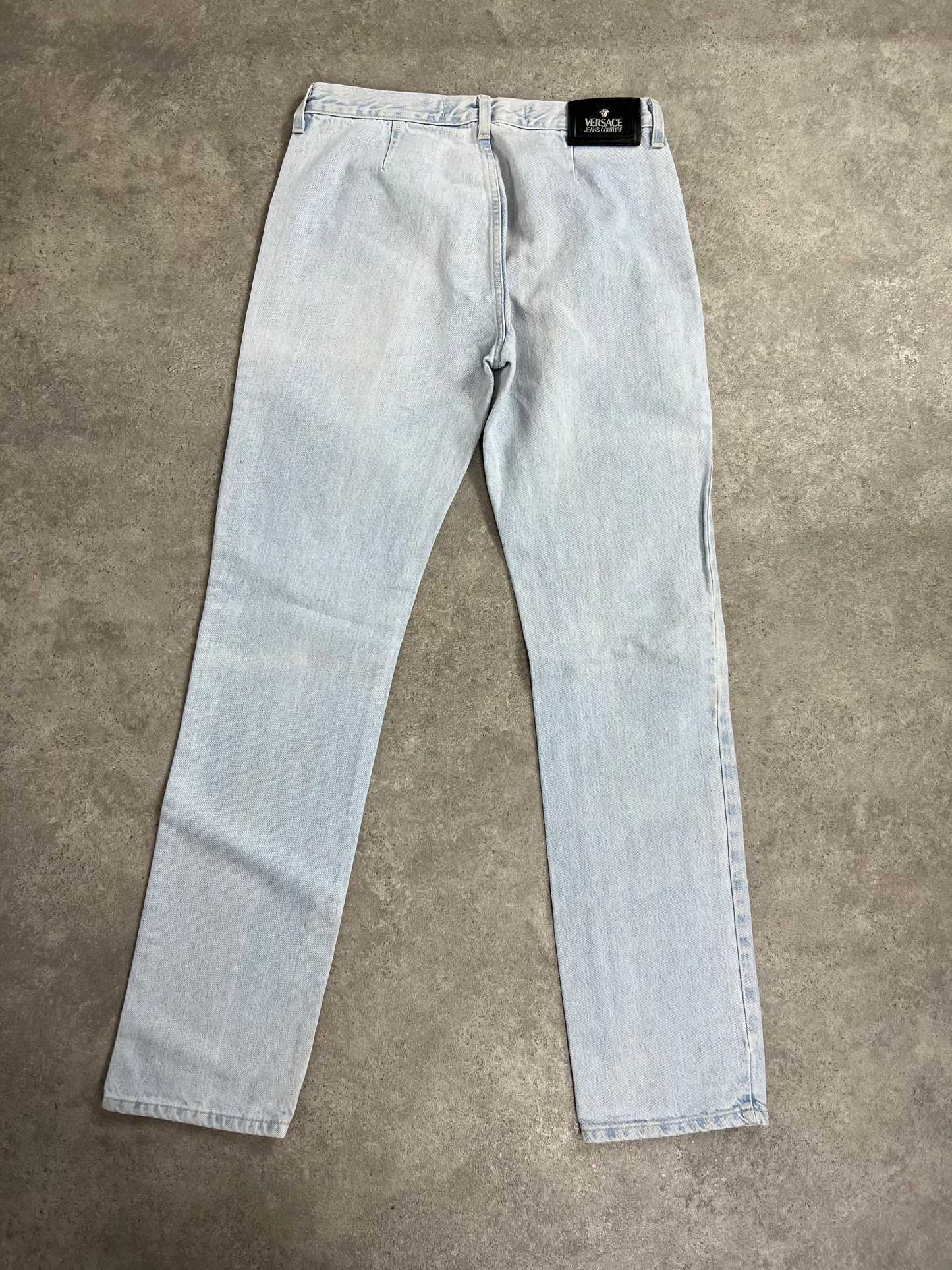 VERSACE straight leg light denim wash jeans (w30)