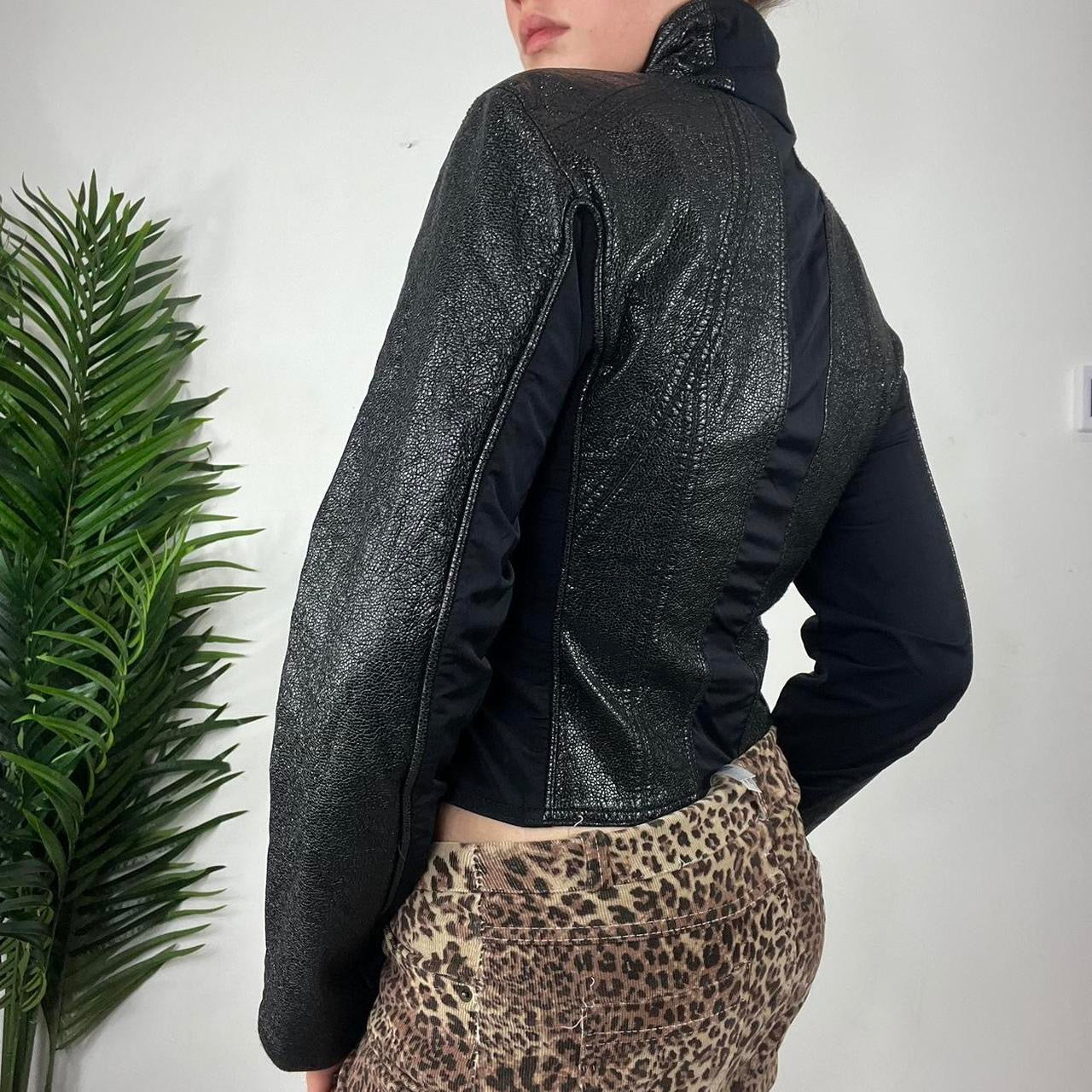 90s Flare Sleeve Crinkle Black Leather Jacket