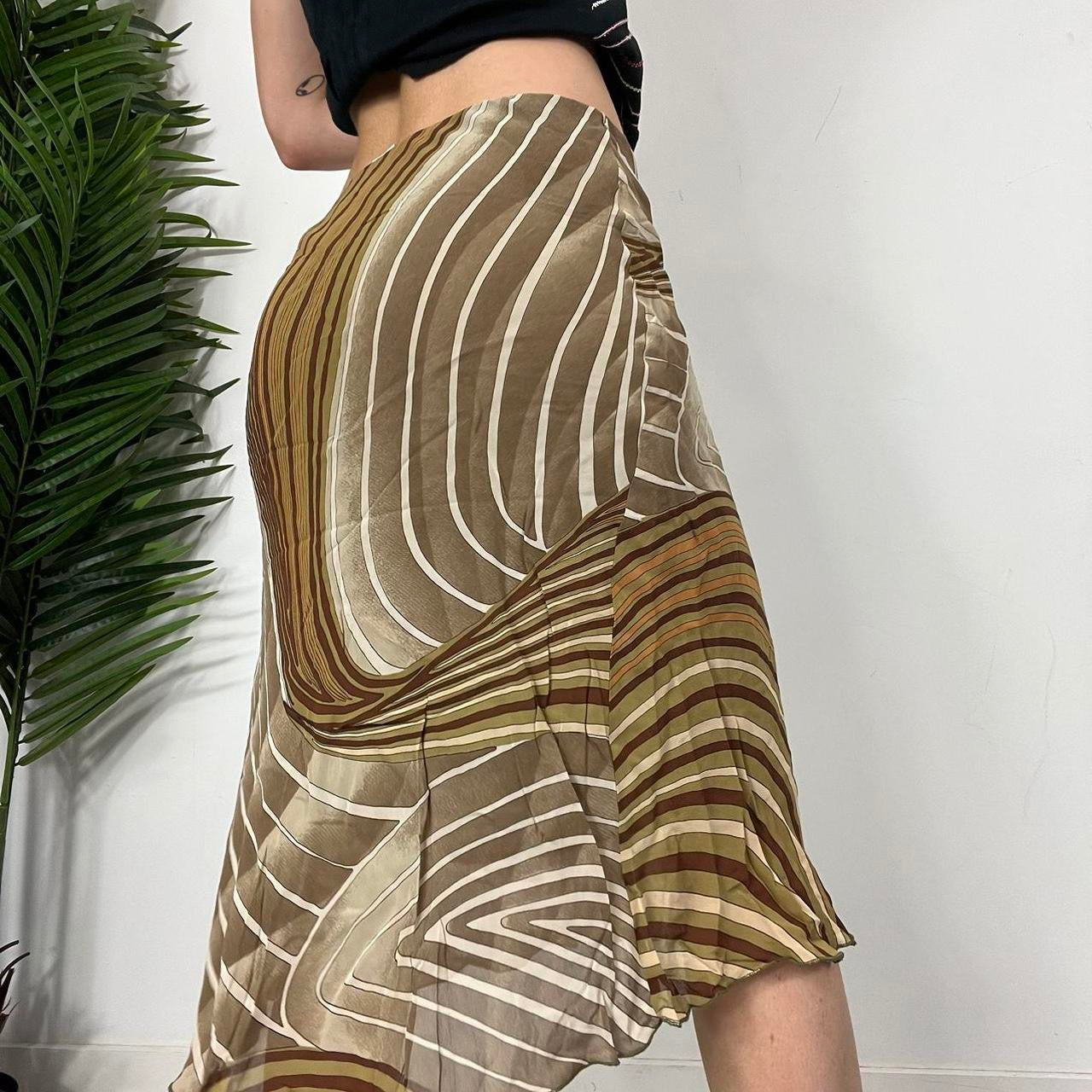 90s Mesh Patterned Brown Midaxi Skirt