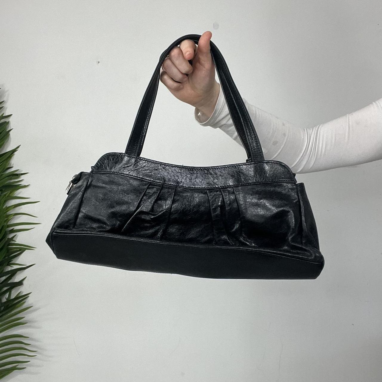 90s Black Ruched Leather Shoulder Bag www.officialzenden